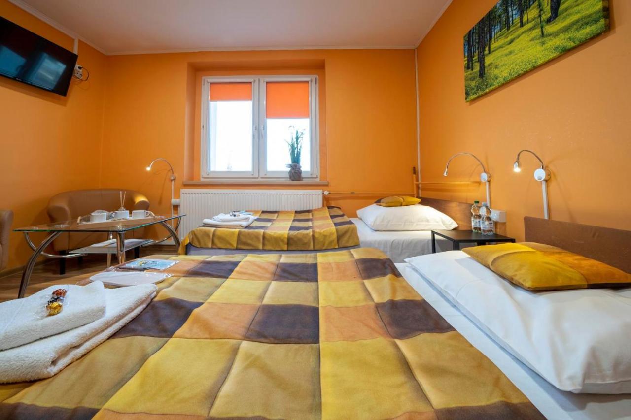 Fortisline Pokoje Z Klimatyzcja Sauna Apartment Opole Luaran gambar
