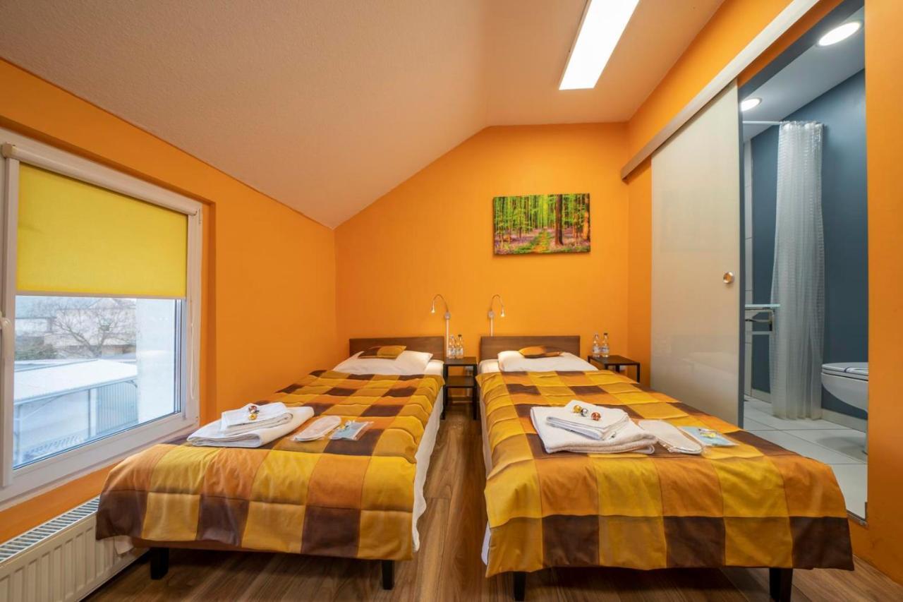 Fortisline Pokoje Z Klimatyzcja Sauna Apartment Opole Luaran gambar