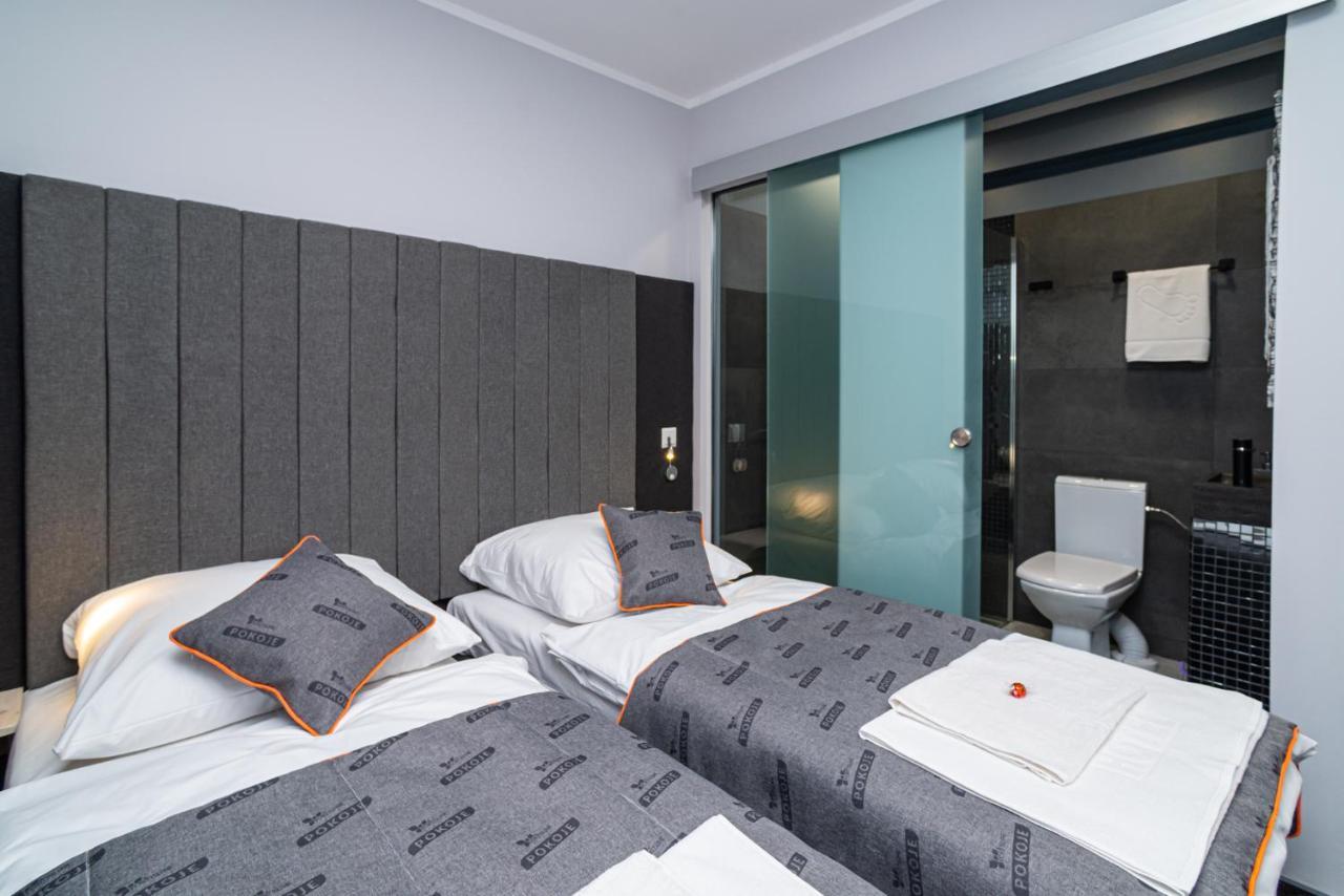 Fortisline Pokoje Z Klimatyzcja Sauna Apartment Opole Luaran gambar